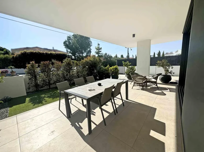 3 bedroom apartment 190 m² Nicosia, Cyprus