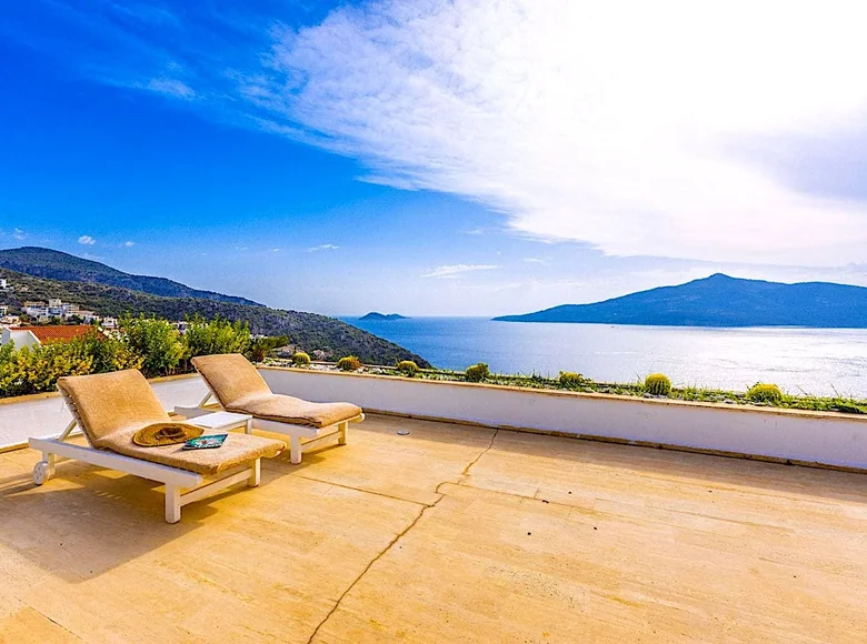 villa de 5 chambres 300 m² Kalkan, Turquie