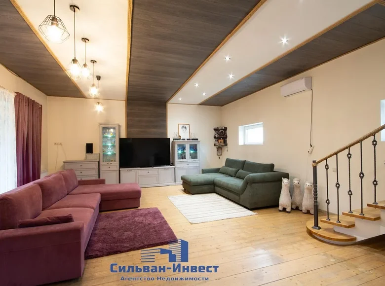 Casa de campo 192 m² Lahojsk selsaviet, Belarús