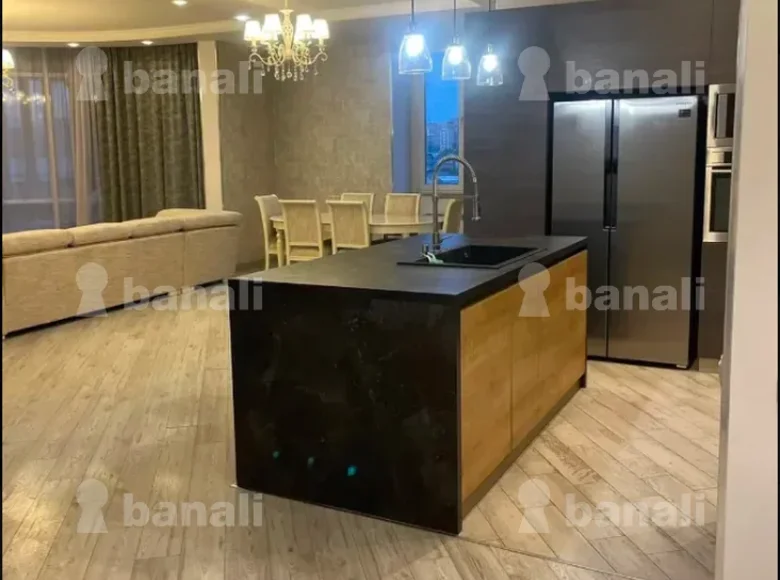 Apartamento 4 habitaciones 157 m² Ereván, Armenia