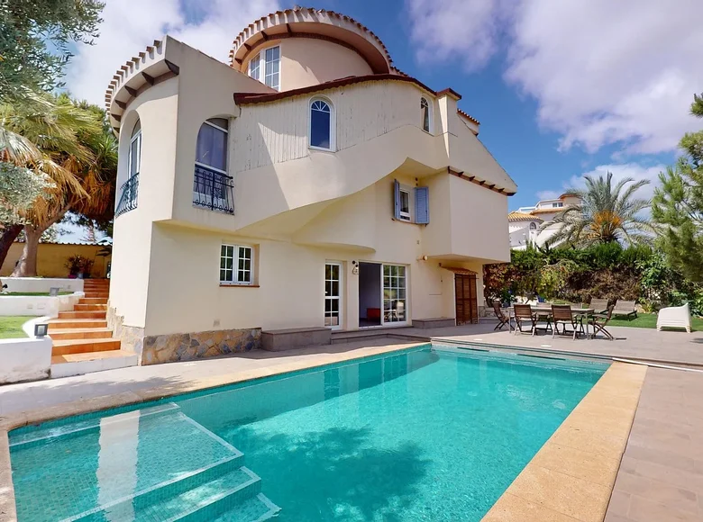 5 bedroom villa 218 m² Orihuela, Spain