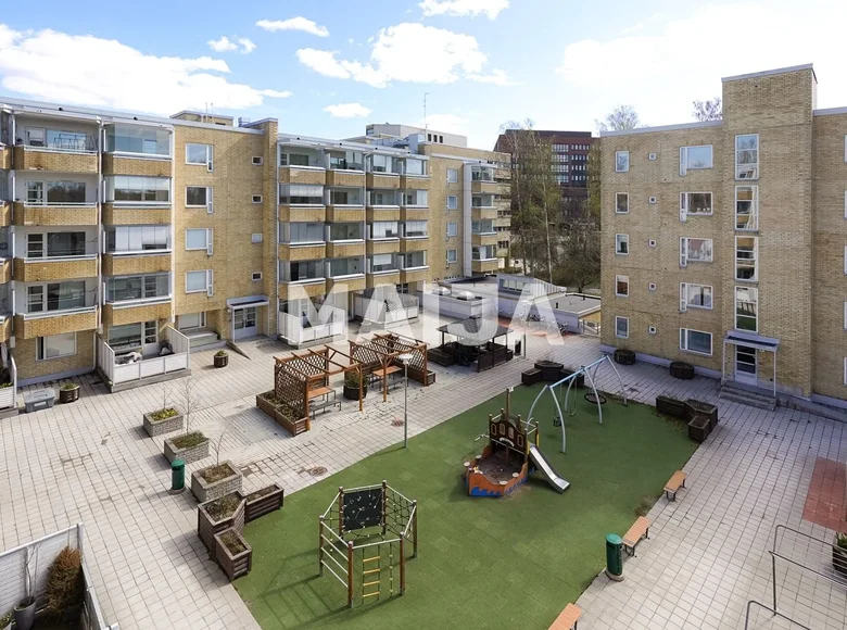 Квартира 1 комната 33 м² Helsinki sub region, Финляндия