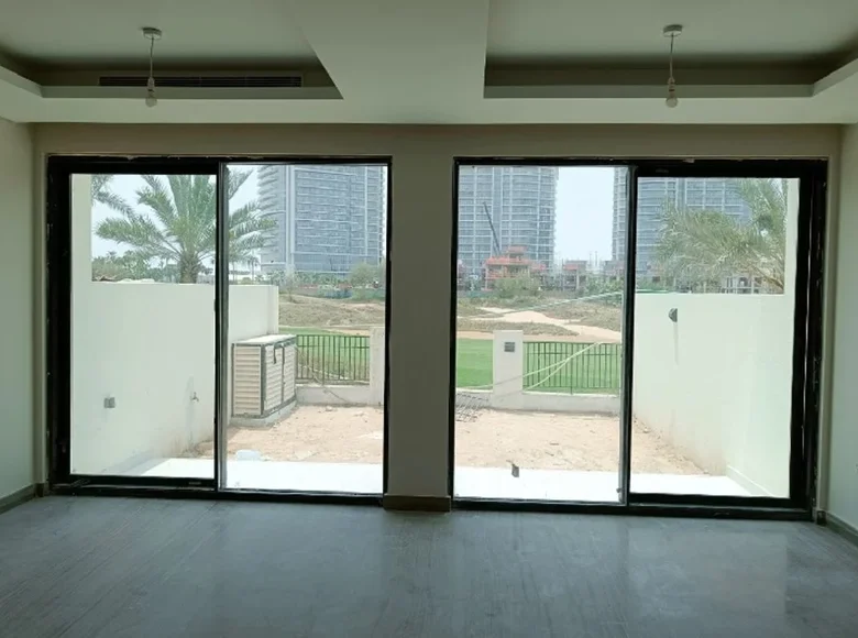 Stadthaus 4 Schlafzimmer 150 m² Dubai, Vereinigte Arabische Emirate