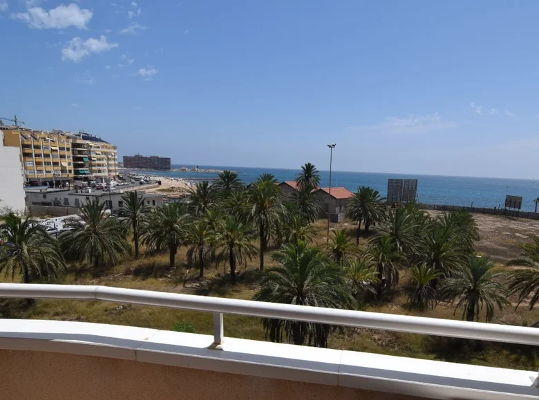 3 bedroom apartment 77 m² Torrevieja, Spain