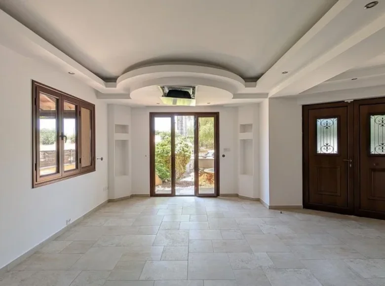 Haus 4 Schlafzimmer 215 m² Germasogeia, Zypern