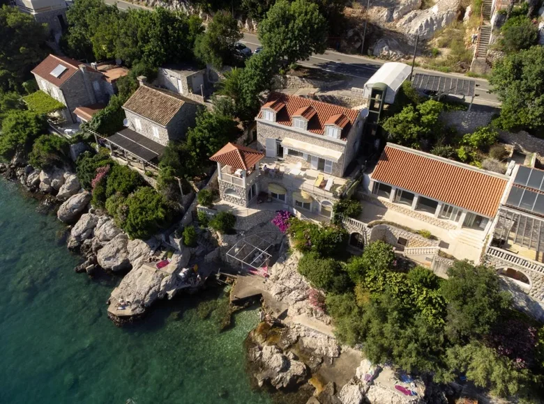 Villa de 4 dormitorios 210 m² Dubrovnik, Croacia