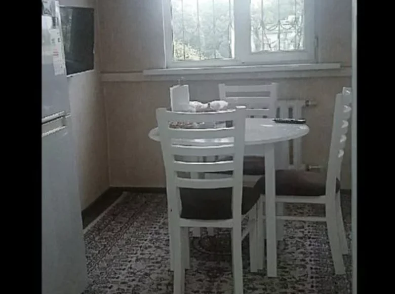 Kvartira 3 xonalar 90 m² Toshkentda