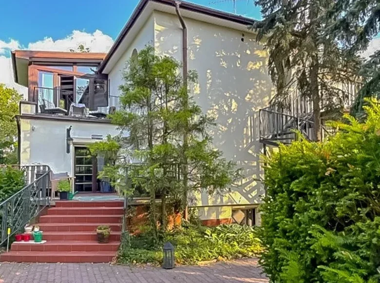 Haus 242 m² Lodz, Polen