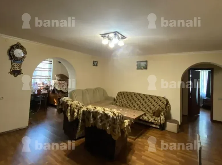 Wohnung 5 zimmer 96 m² Jerewan, Armenien