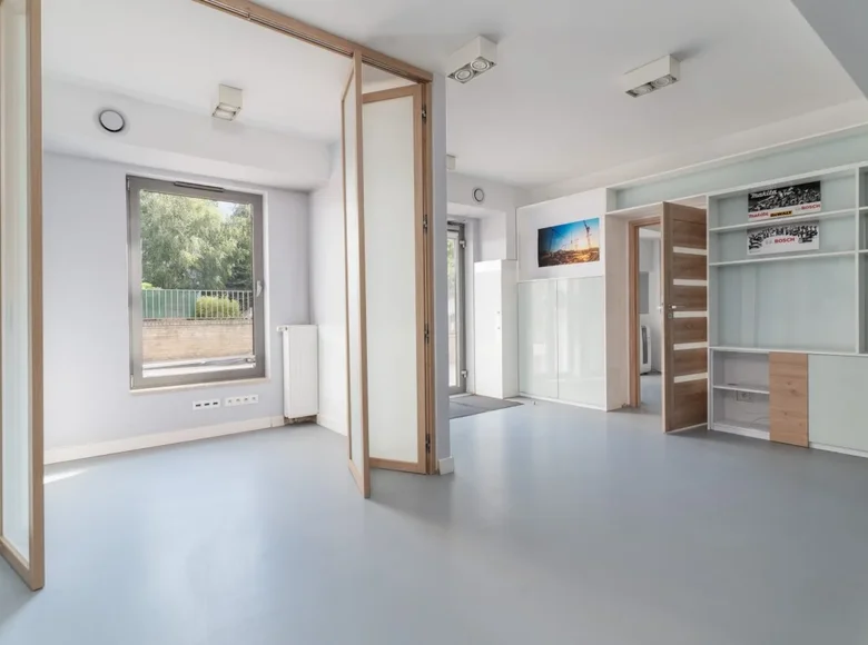 Gewerbefläche 51 m² Warschau, Polen