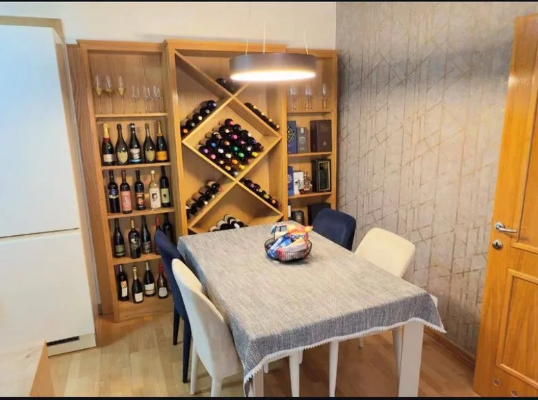Apartamento 2 habitaciones 86 m² Becici, Montenegro