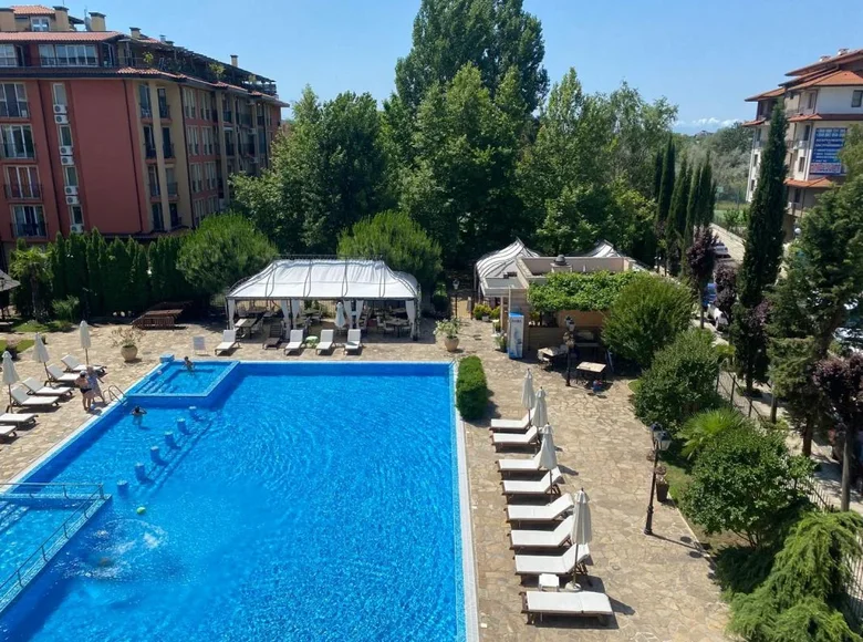2 bedroom apartment 68 m² Nesebar, Bulgaria