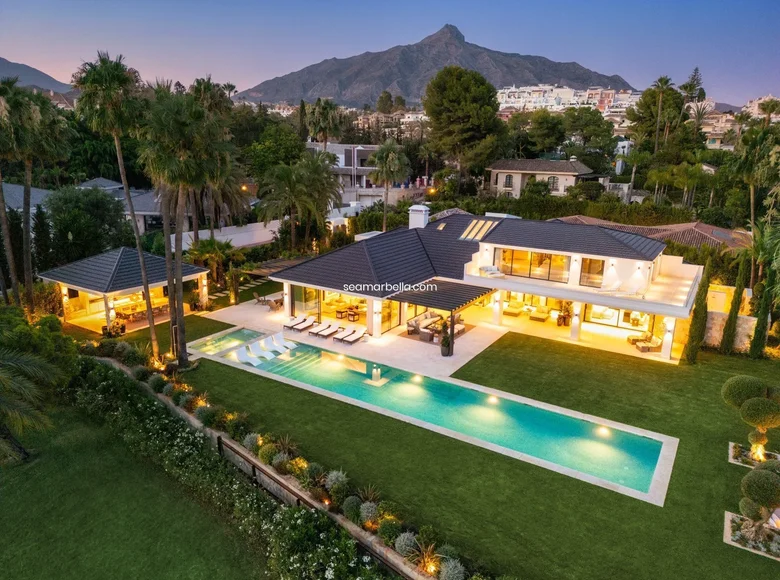 7 bedroom villa  San Pedro Alcantara, Spain