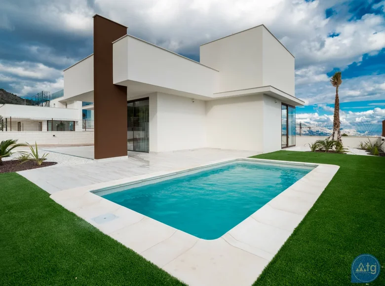 Villa de tres dormitorios 100 m² Alfaz del Pi, España