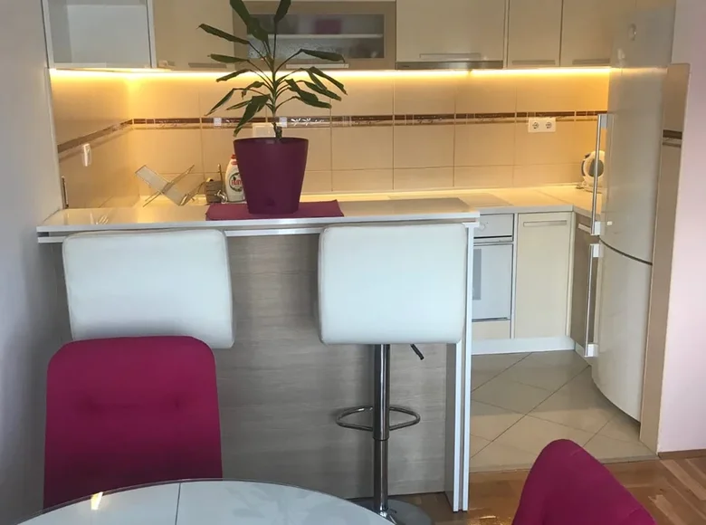 Квартира 2 спальни 61 м² Черногория, Черногория