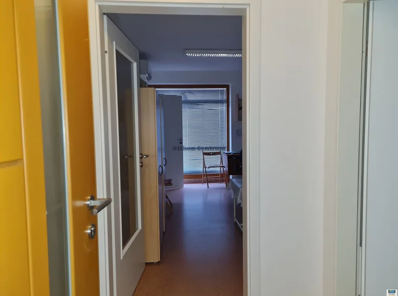 3 room apartment 94 m² Pecsi jaras, Hungary