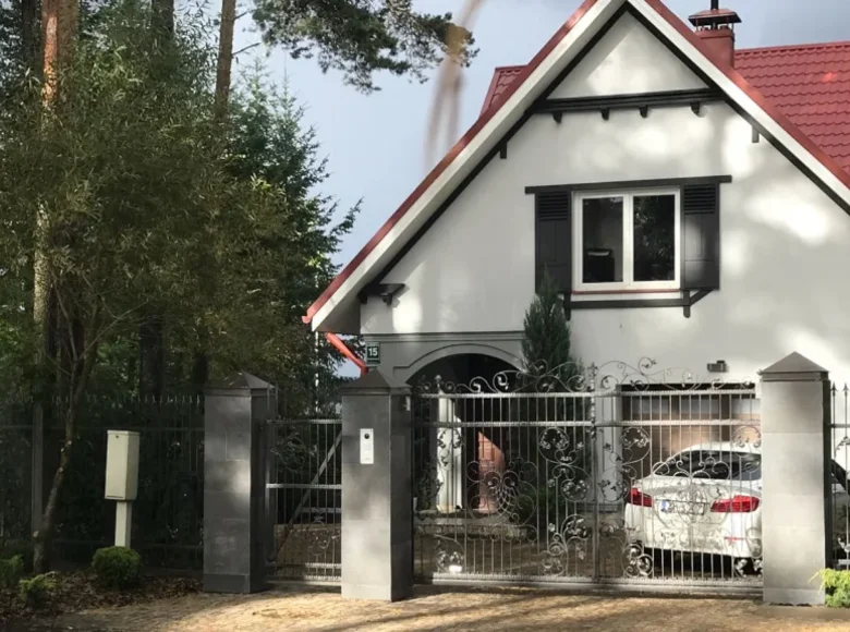 5 bedroom villa 230 m² Priedkalne, Latvia
