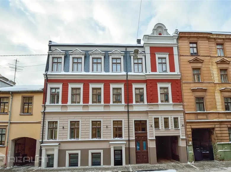 Mieszkanie 3 pokoi 77 m² Ryga, Łotwa