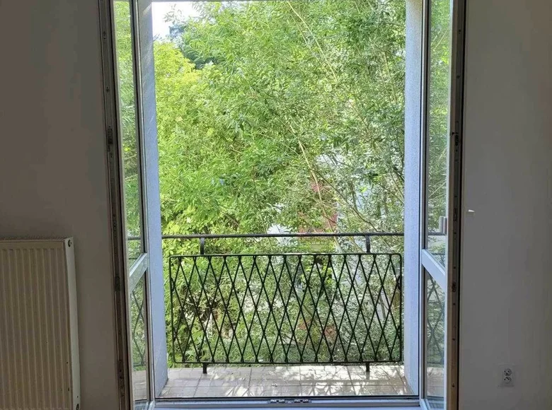 2 room apartment 44 m² in Warsaw, Poland