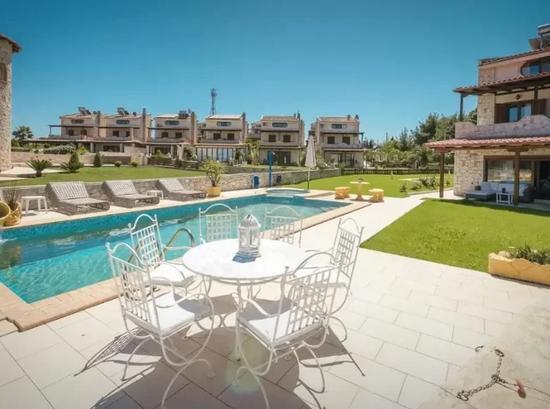 4-Zimmer-Villa 170 m² Afytos, Griechenland