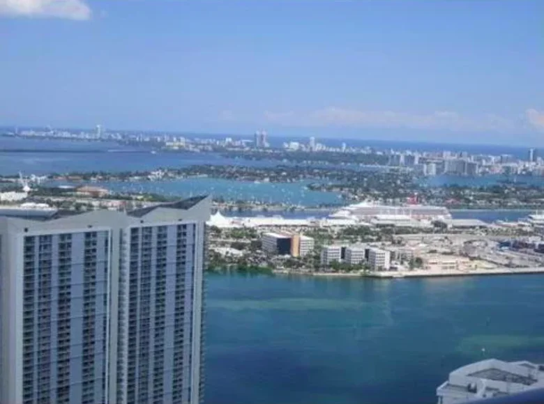 1 room Condo 70 m² Miami, United States