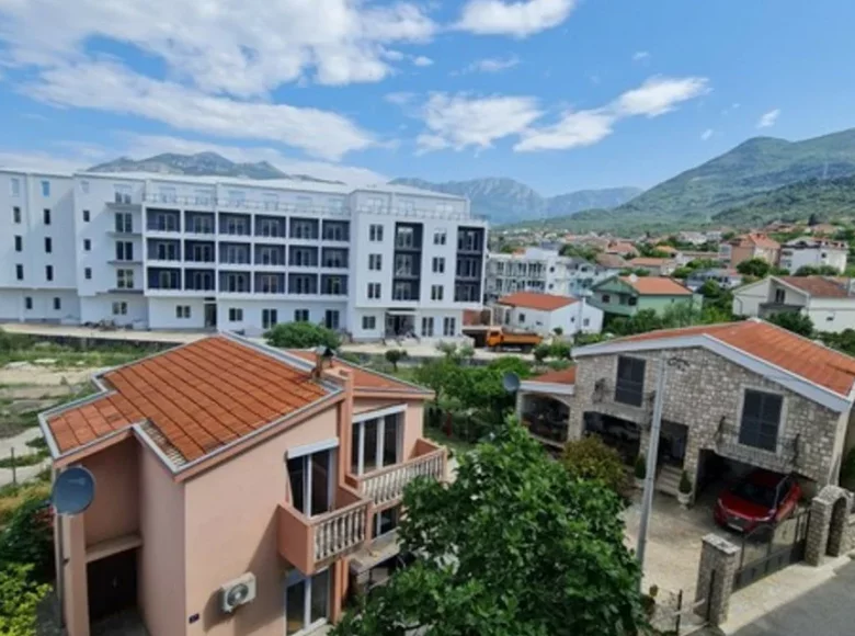 Mieszkanie 2 pokoi 68 m² Polje, Czarnogóra