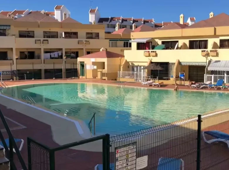 2 bedroom apartment 55 m² Adeje, Spain