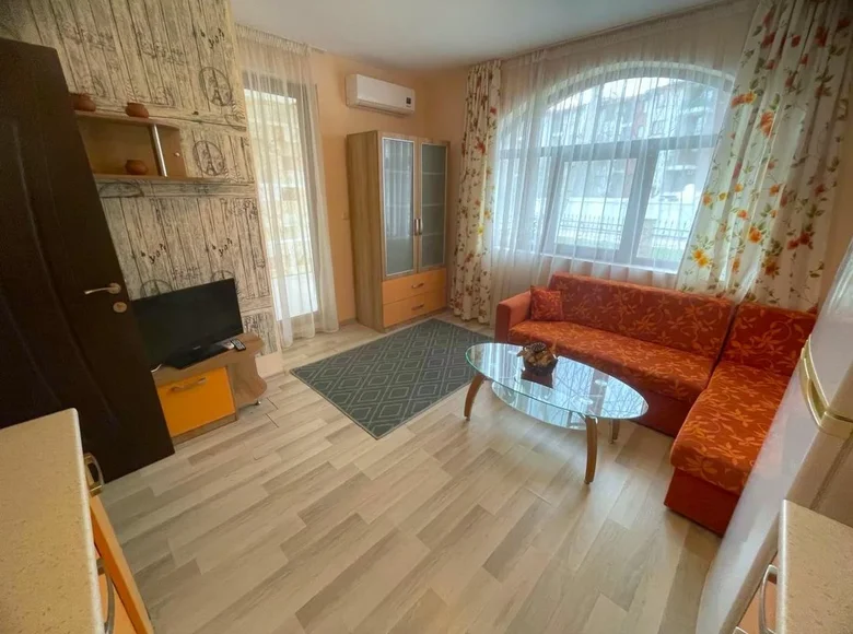 Квартира 2 комнаты 55 м² Несебр, Болгария