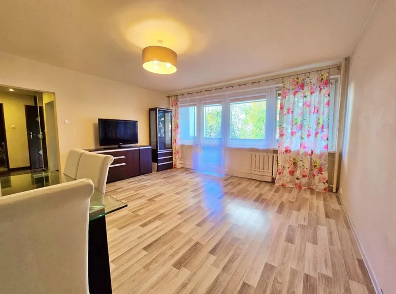 Mieszkanie 2 pokoi 51 m² Kraków, Polska