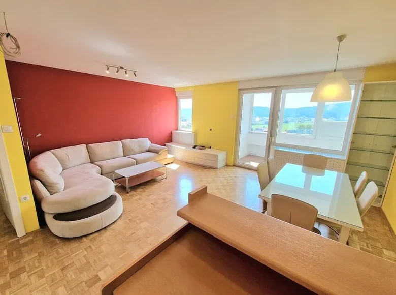 Квартира 2 спальни 69 м² Upravna Enota Ljubljana, Словения