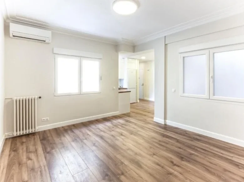 Wohnung 3 Schlafzimmer 87 m² Madrid, Spanien