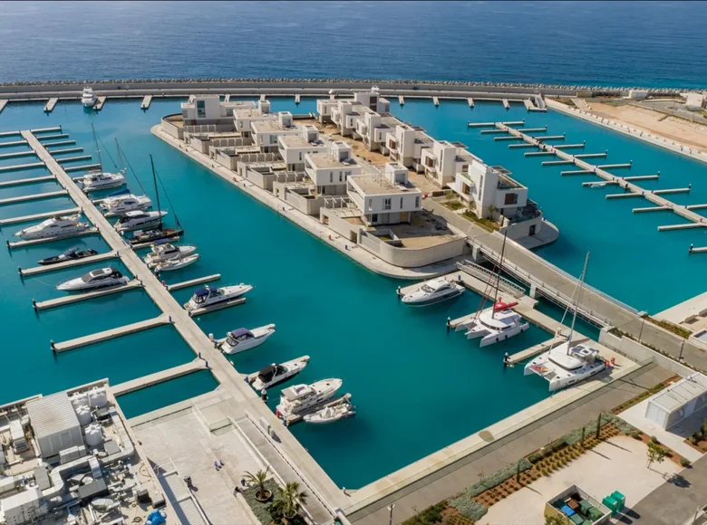 4 bedroom house 679 m² Ayia Napa, Cyprus