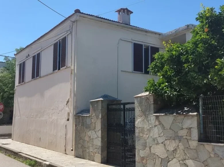 Dom wolnostojący 4 pokoi 135 m² Orei, Grecja