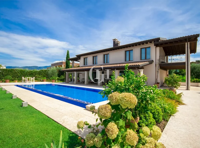 5 bedroom villa 550 m² Bardolino, Italy