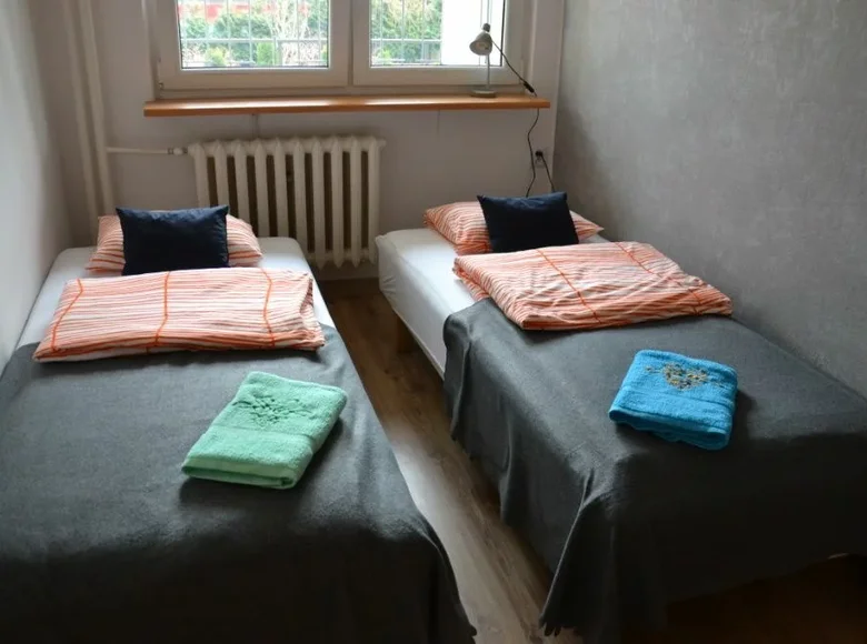 Wohnung 2 Zimmer 53 m² in Warschau, Polen