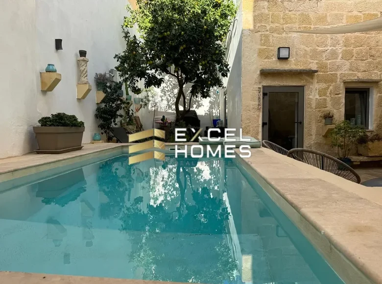 3 bedroom house  Mosta, Malta