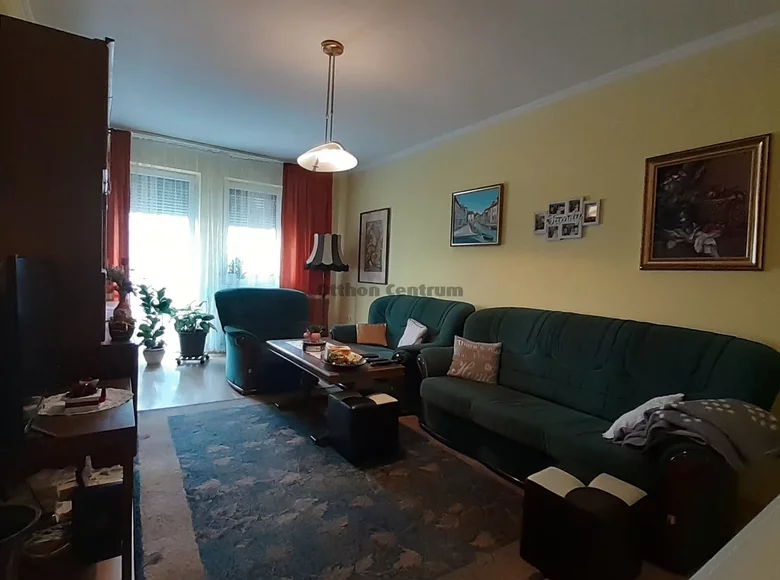 Mieszkanie 3 pokoi 78 m² Nagykanizsa, Węgry