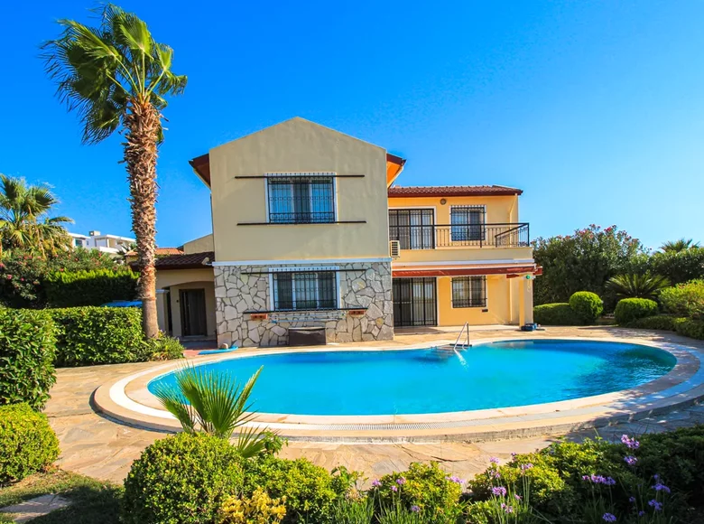 Villa 4 pièces 1 499 m² Kusadasi, Turquie