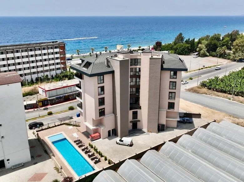 1 bedroom apartment  Mahmutlar, Turkey