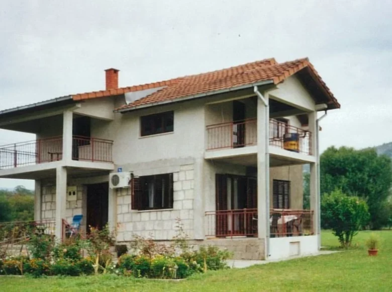 Haus 4 Schlafzimmer 112 m² Gemeinde Danilovgrad, Montenegro
