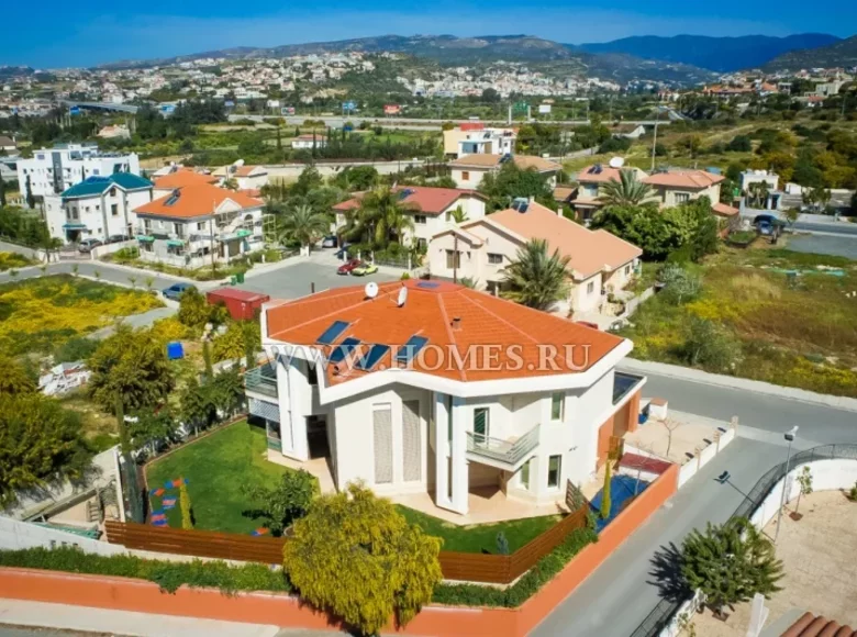 5 bedroom villa 390 m² Cyprus, Cyprus