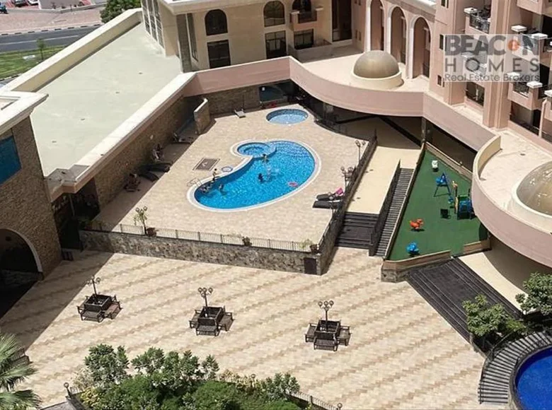 Apartamento 3 habitaciones 1 708 m² Dubái, Emiratos Árabes Unidos