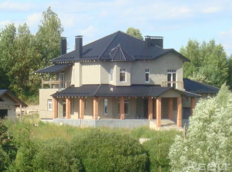 Dom wolnostojący 313 m² Siomkava, Białoruś