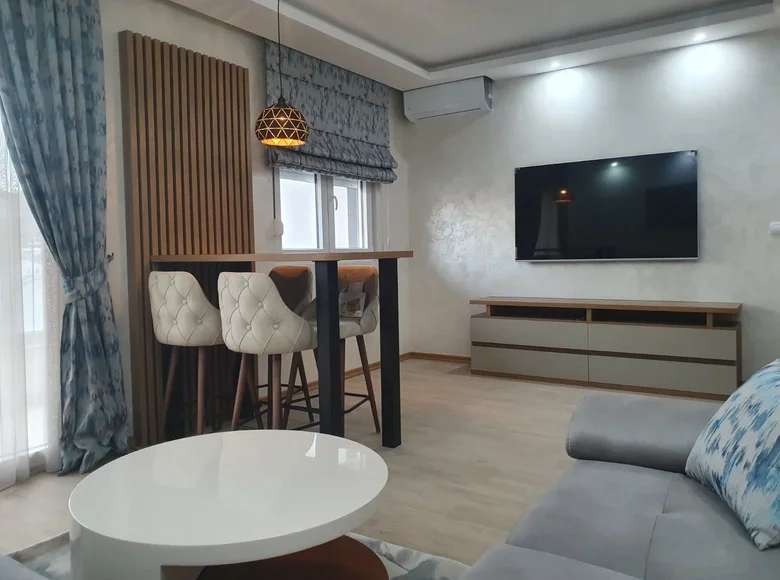 2 bedroom apartment 70 m² Budva, Montenegro