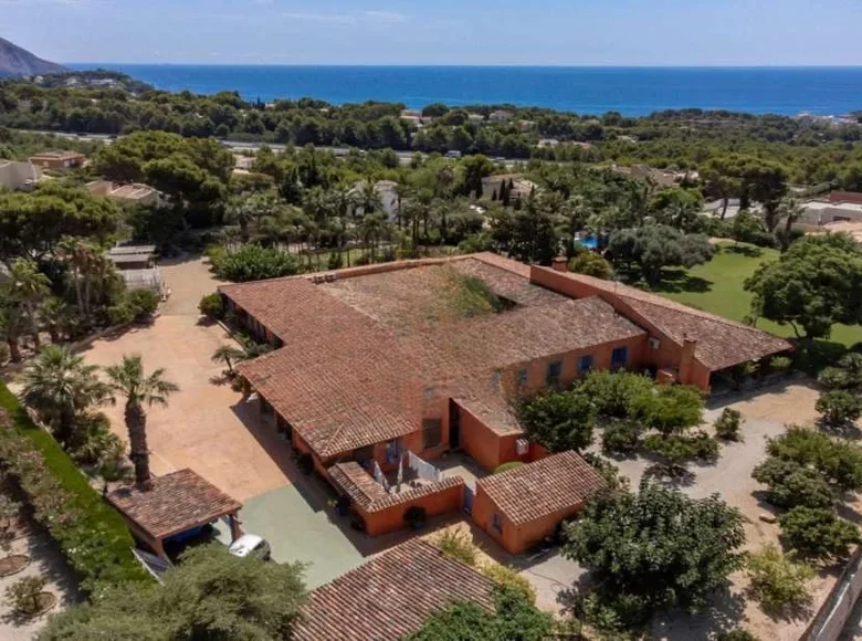 Villa de 7 dormitorios 1 200 m² Altea, Španjolska