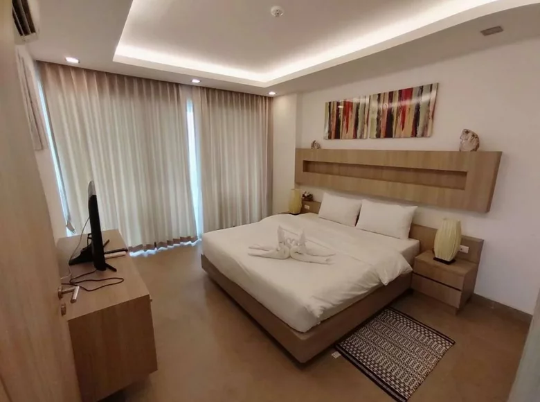 Mieszkanie 2 pokoi 61 m² Bang Lamung, Tajlandia