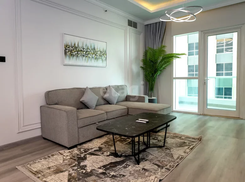 Mieszkanie 2 pokoi 86 m² Dubaj, Emiraty Arabskie