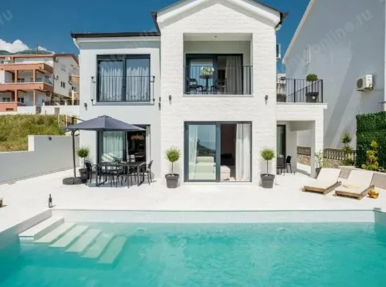 2 bedroom Villa 160 m² Budva, Montenegro