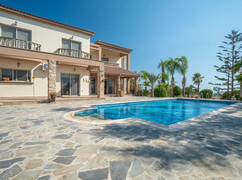 Dom 4 pokoi 360 m² Anarita, Cypr