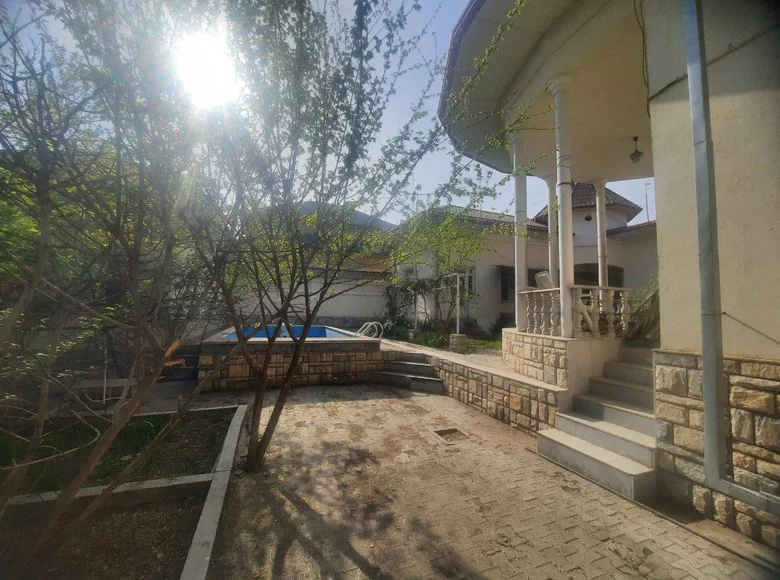 Вилла 10 комнат 781 м² Ташкент, Узбекистан